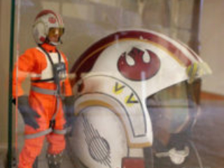 12" Luke Skywalker (Sideshow); 1:1 Luke X-Wing pilot helmet (eFX)