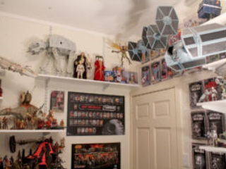 Star Wars action figure room