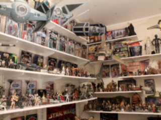 Star Wars action figure room