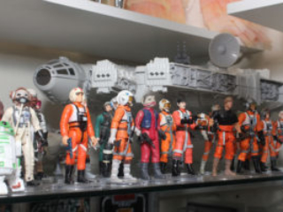 Star Wars action figure room