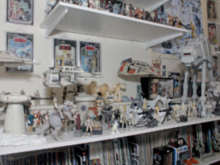 Star Wars action figure room