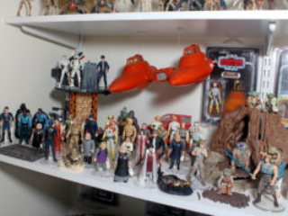 Star Wars action figure room