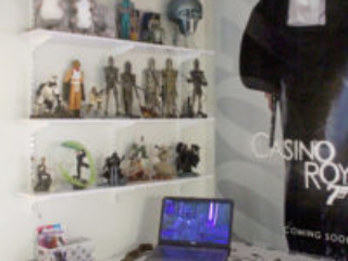 IG-88 focus, 2-1B focus, tauntauns, Hasbro Unleashed figures