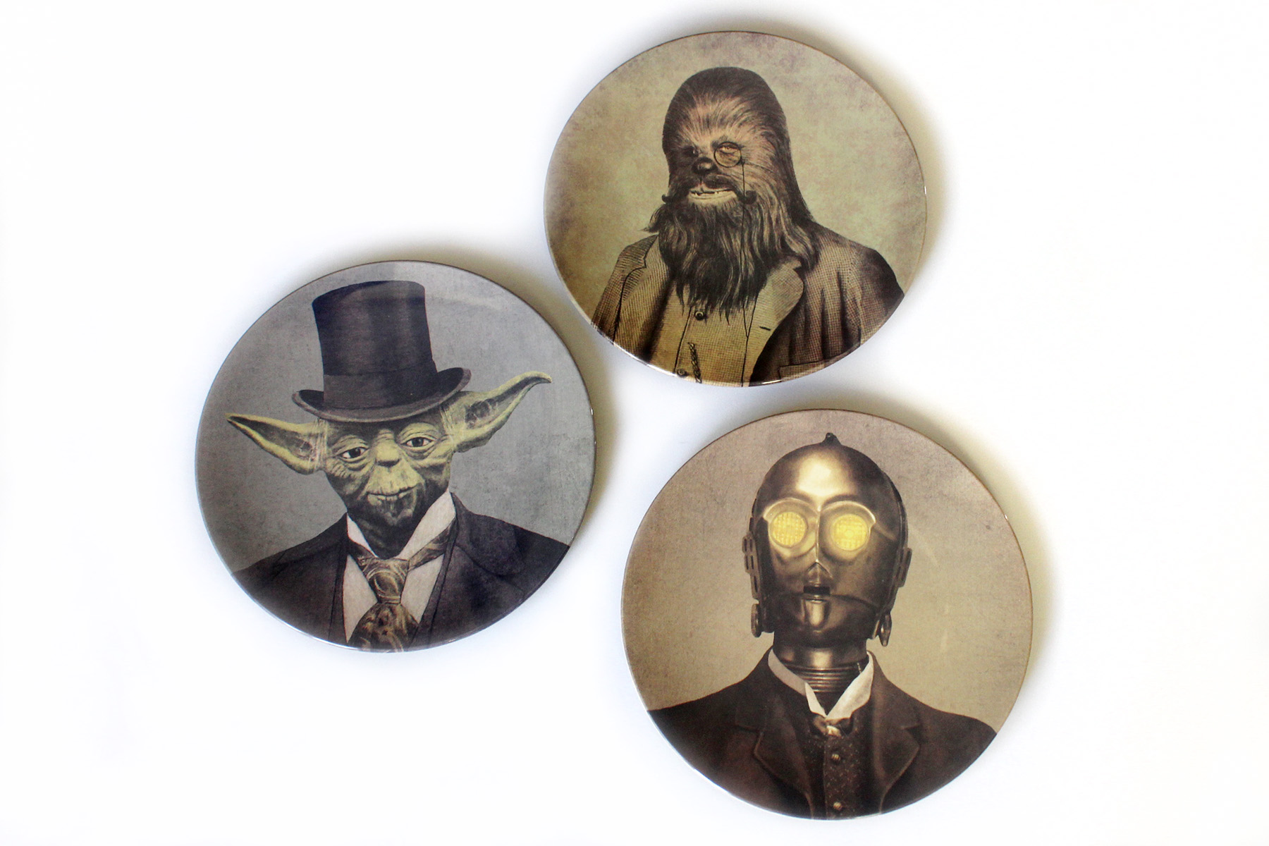 Vintage-Style Character Plates