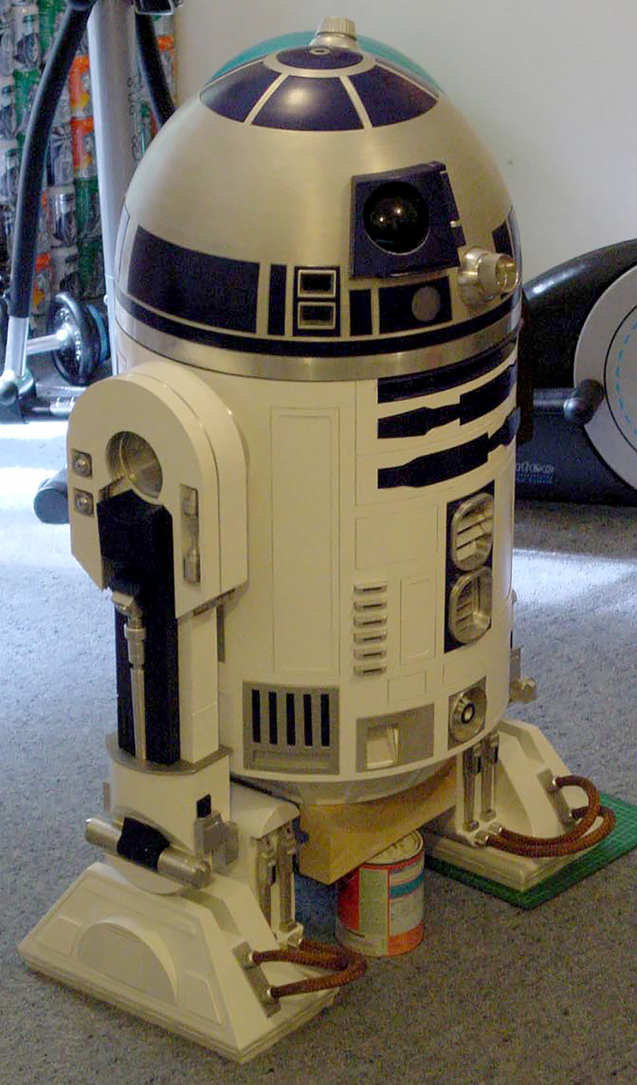 R2-D2 test fitting