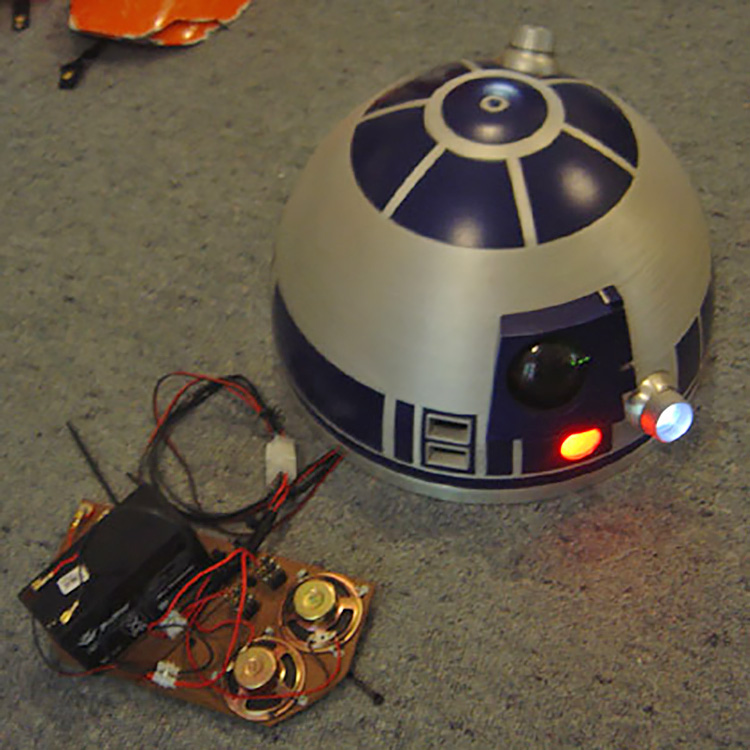 R2-D2 dome lighting test