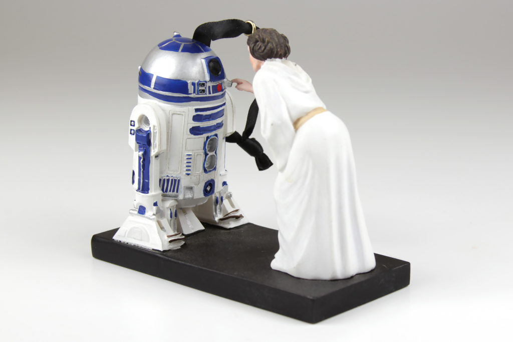 Disney Store Leia and R2-D2 Ornament Sketchbook Ornament Collection
