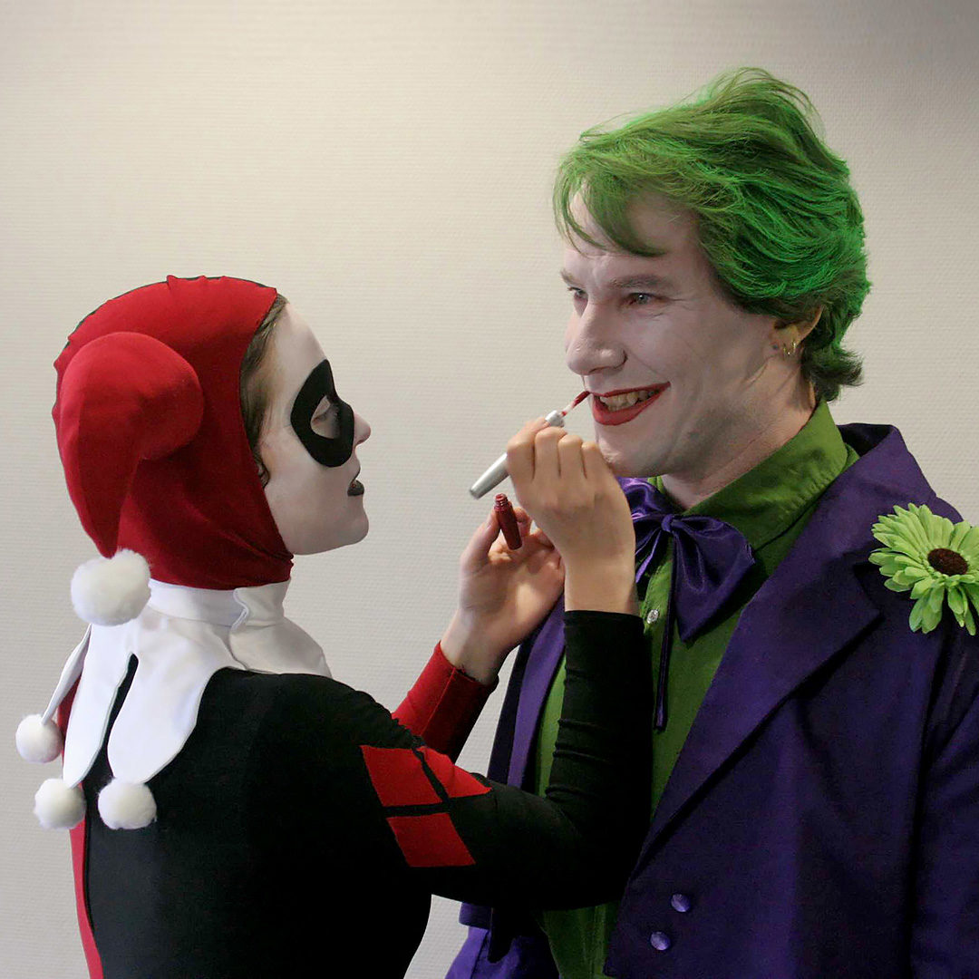 Joker and Harley Quinn Costumes (Batman: The Animated Series)