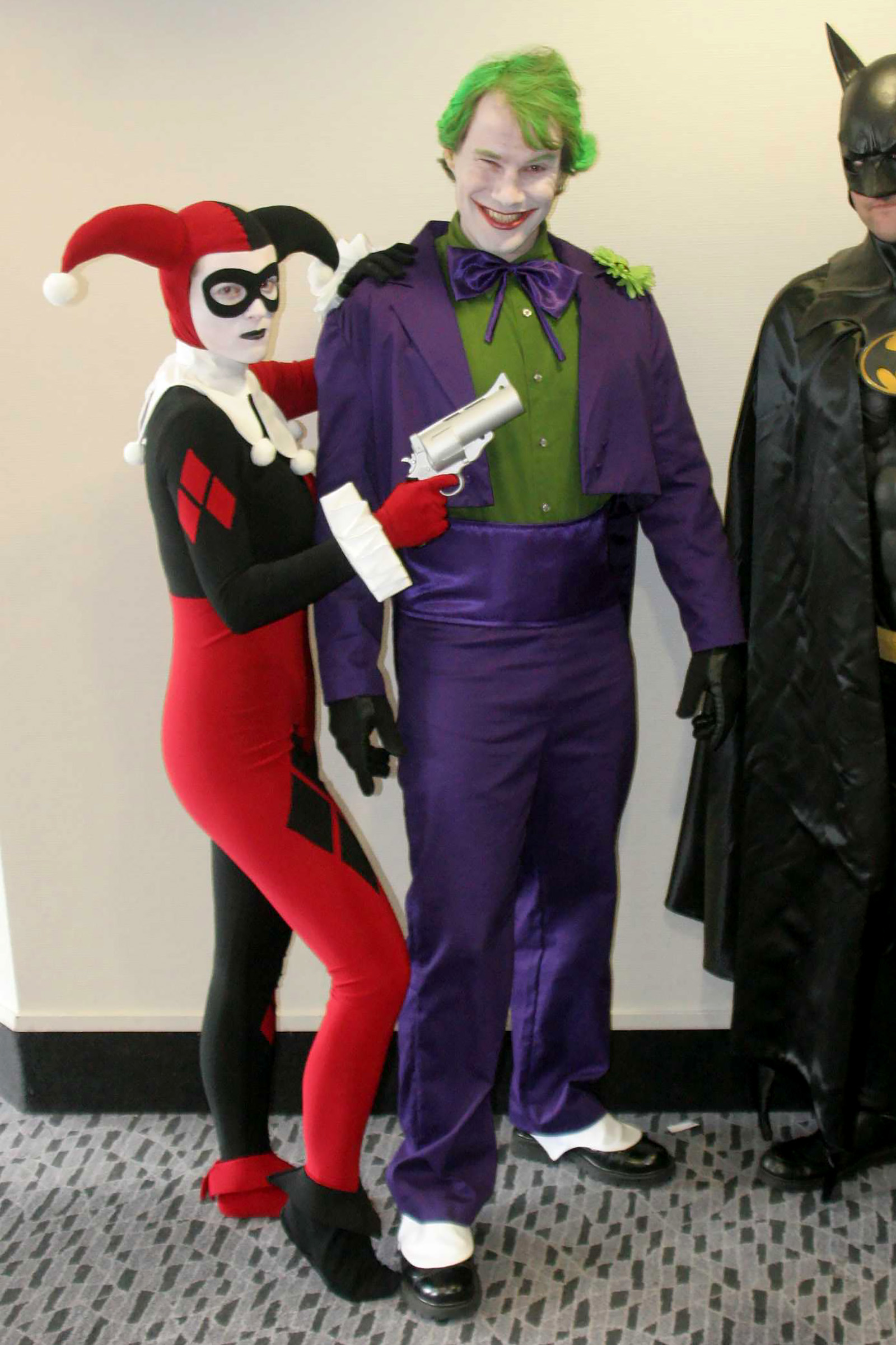 the joker and harley quinn batman animated series