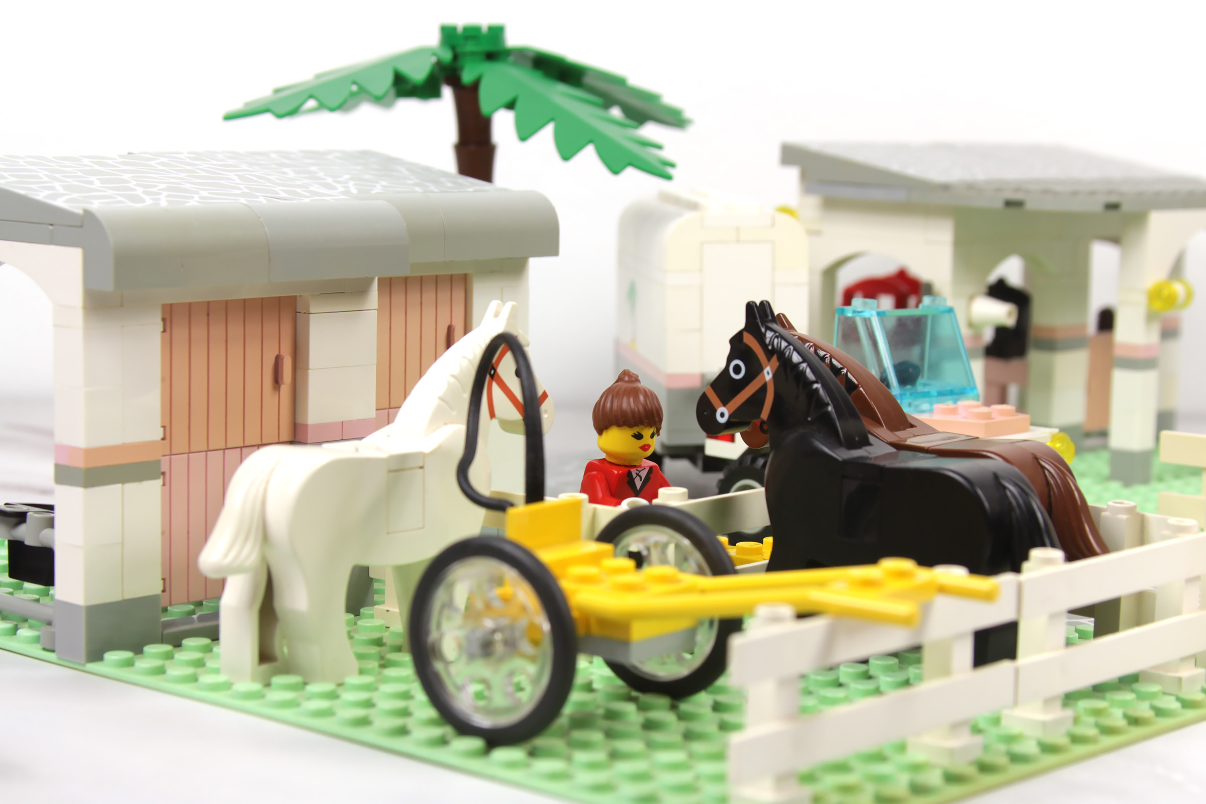 LEGO Paradisa Rolling Acres Ranch (6419)