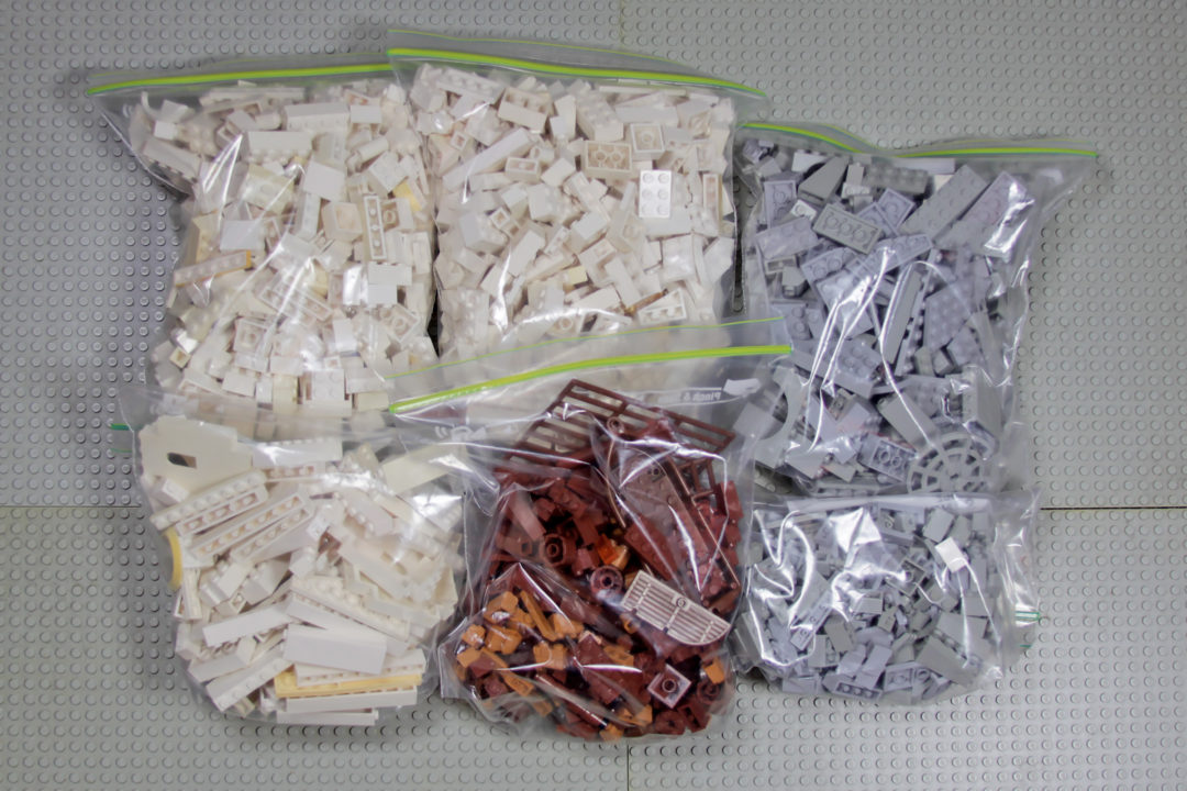 LEGO - organised and bagged