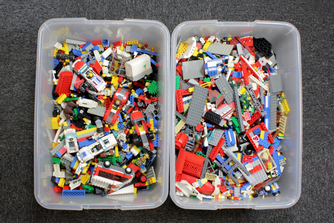 Bulk LEGO - before organising