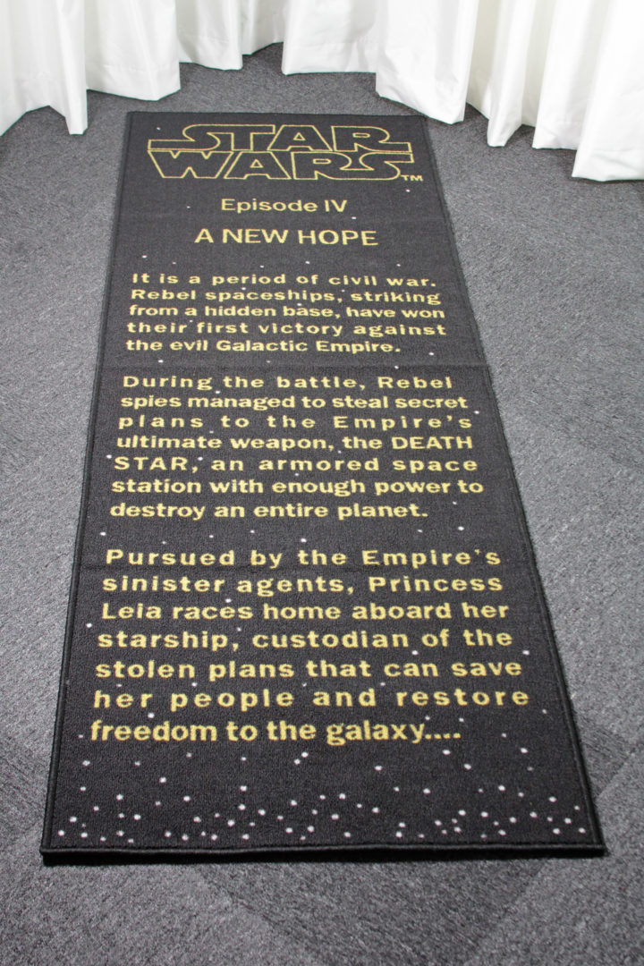 Star Wars Episode IV: A New Hope opening crawl rug